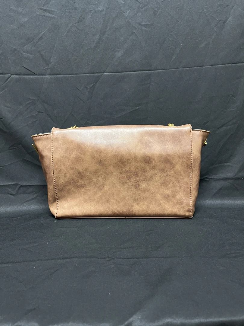 LQ-WITH-QUEEN真皮女包棕黑-0109