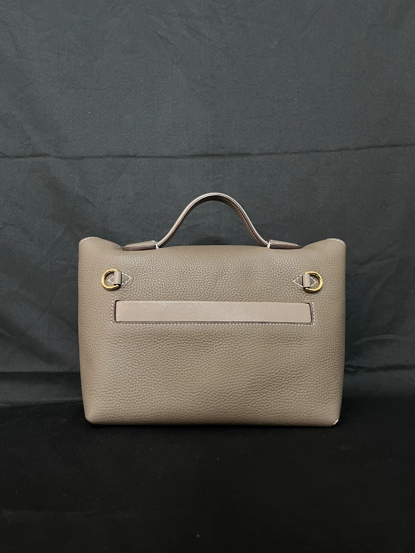 LQ-WITH-QUEEN真皮女包手提金扣饺子灰色