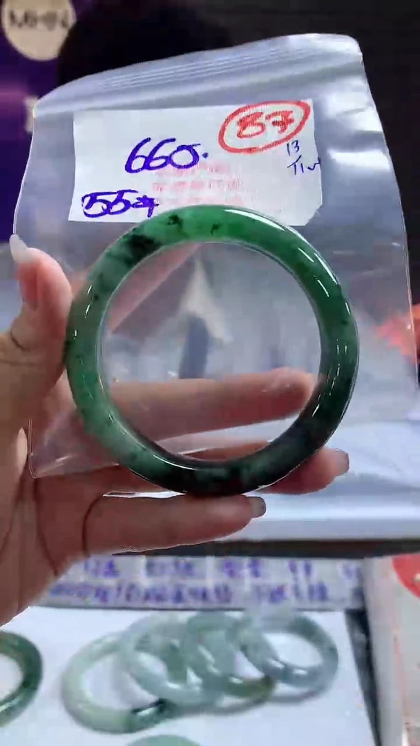 【闪购商品】定制翡翠未镶嵌毛货需精细抛光87多样性发1件660元