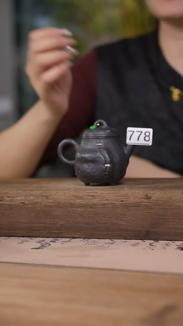 【闪购商品】瓷片设计师款 岩墨山房系列 小茶壶