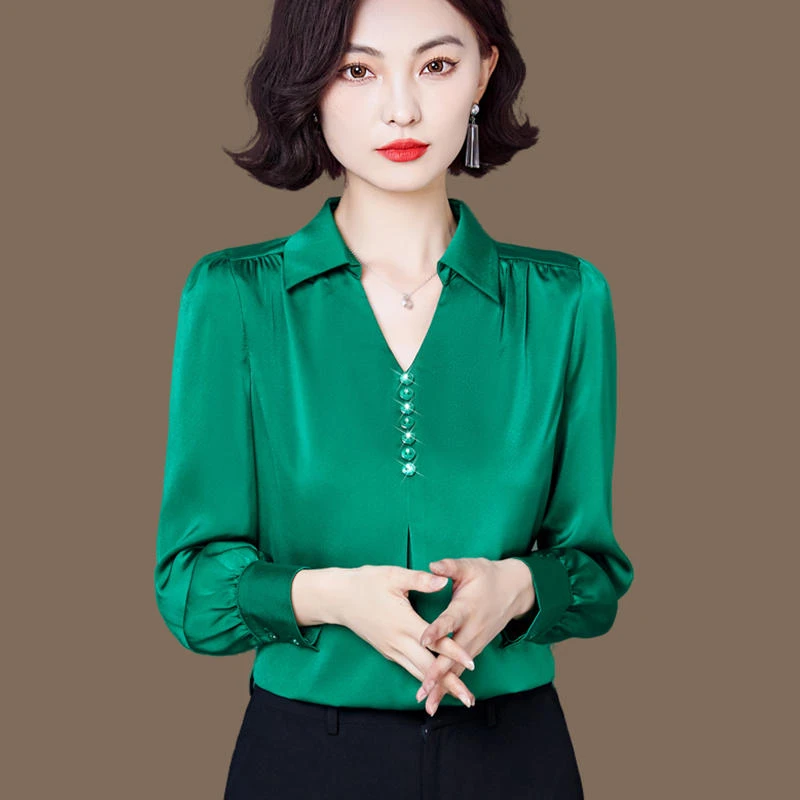 缎面衬衫女秋季新款雪纺时尚小衫妈妈宽松长袖V领洋气遮肚子上衣