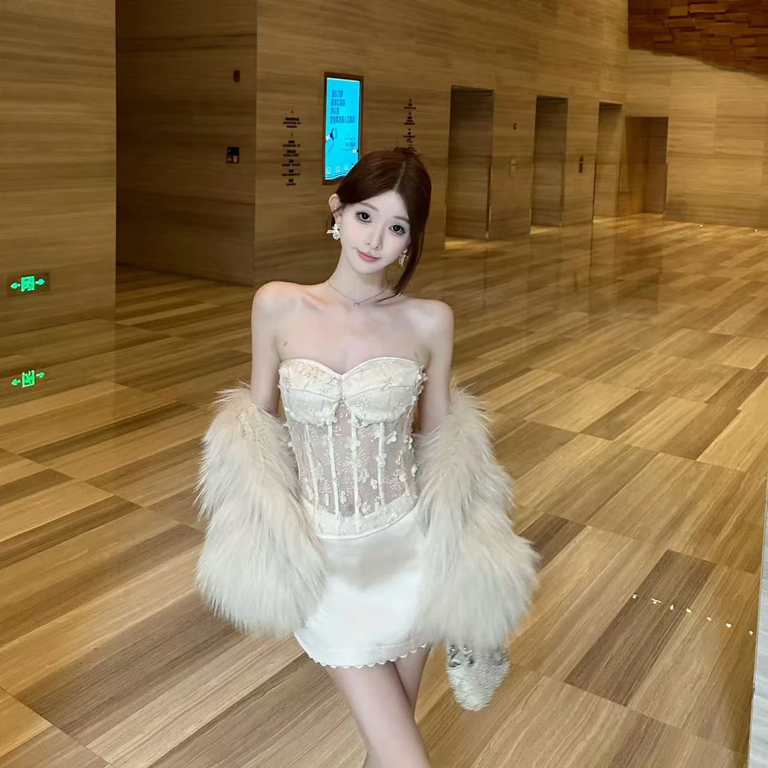 Xx舟舟家【娇养雪狐】纯欲性感抹胸上衣