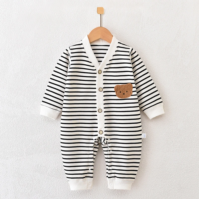 婴儿连体衣长袖春秋季新生儿哈衣无骨爬服初生宝宝春装条纹外穿