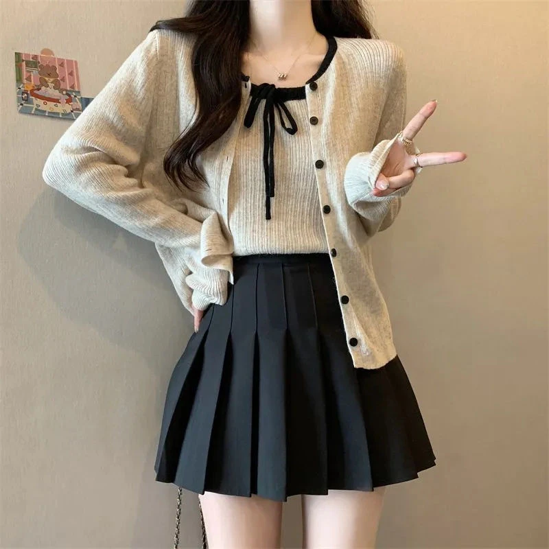 韩系撞色小个子针织时尚套装女秋季2025新款小吊带长袖开衫两件套