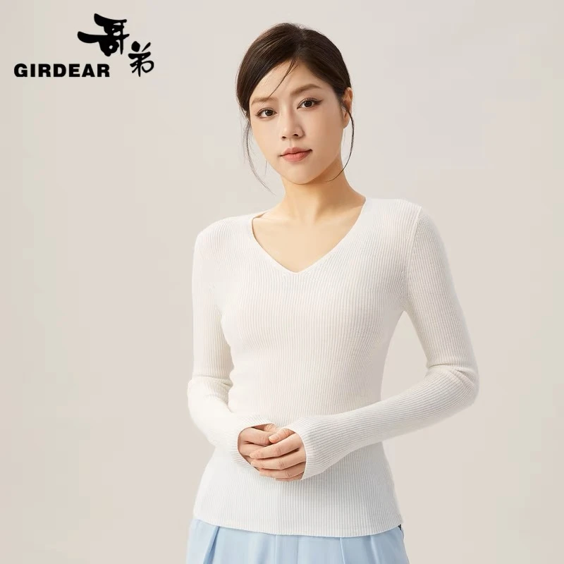 GIRDEAR/哥弟【商场同款】哥弟新款V领修身款绵羊毛羊毛衫1399612