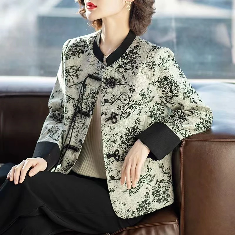 罗蒙妈妈春装外套短款上衣服春秋夹克中老年人新款洋气质50岁60