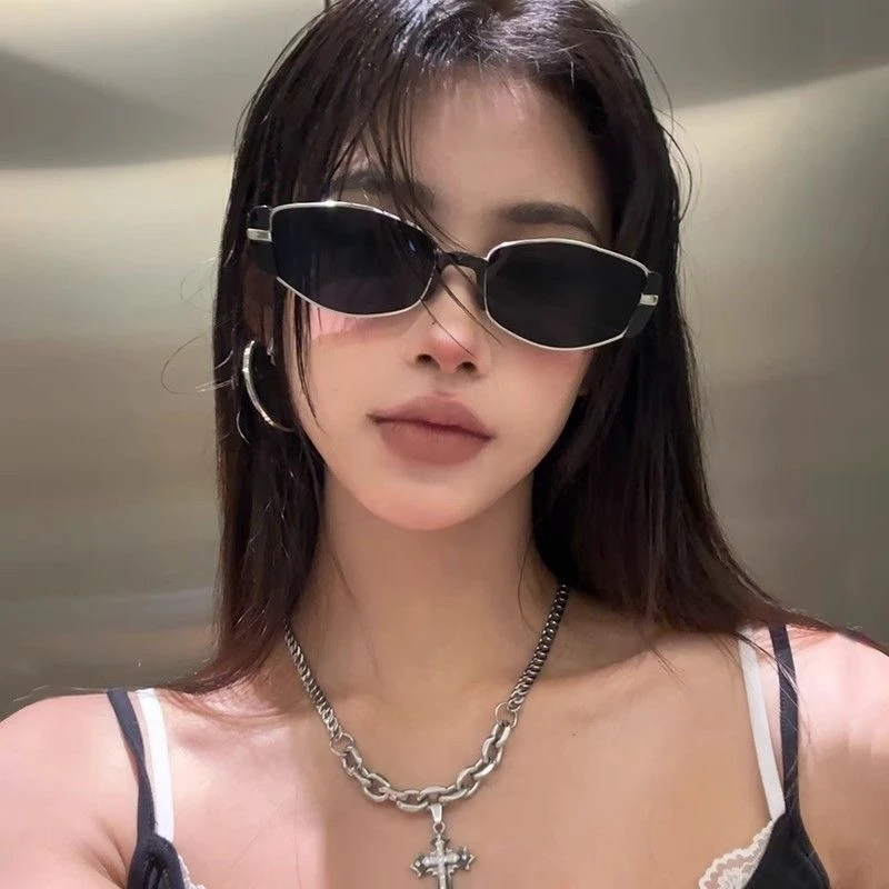 猫眼墨镜女高级感ins多边形复古小框Y2K眼镜情侣