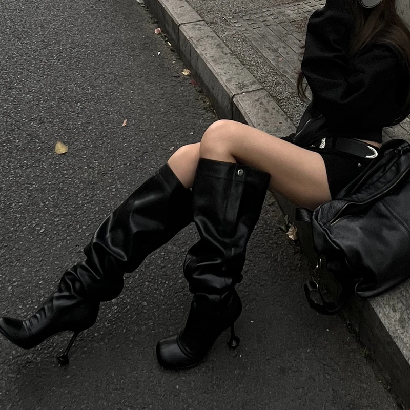 宋熙熙2025新款辣妹风高跟方头堆堆靴大筒围过膝长靴百搭高筒靴女