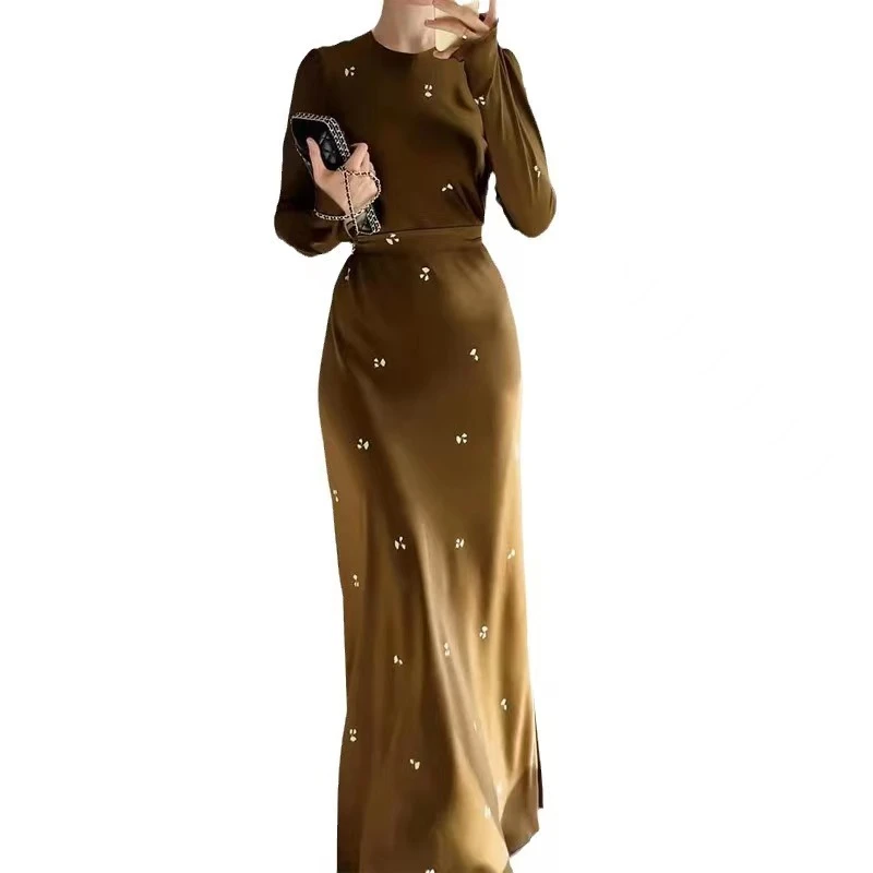 咖色印花连衣裙长裙