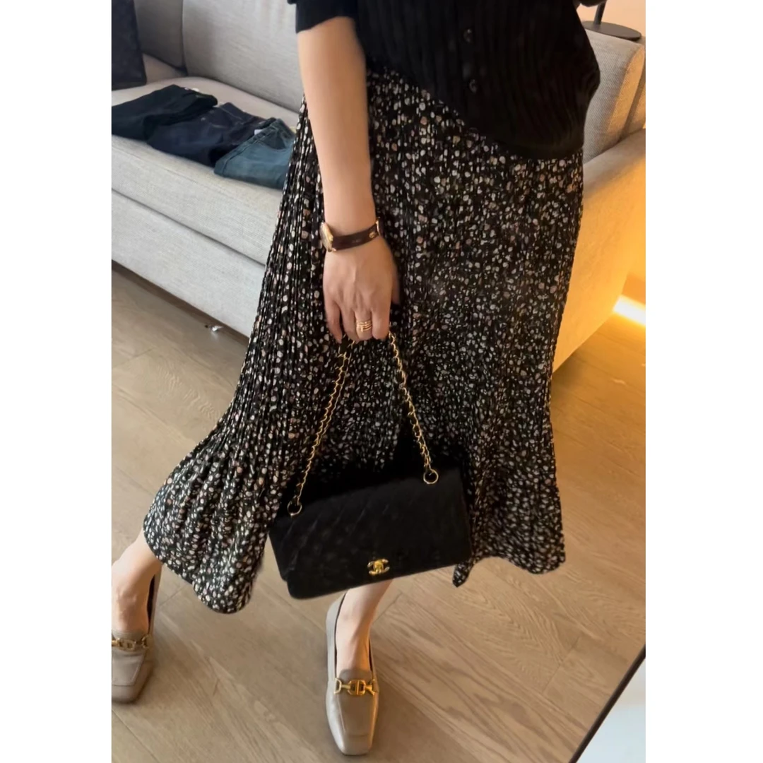 阿黎精选-------早春褶皱碎花半身裙