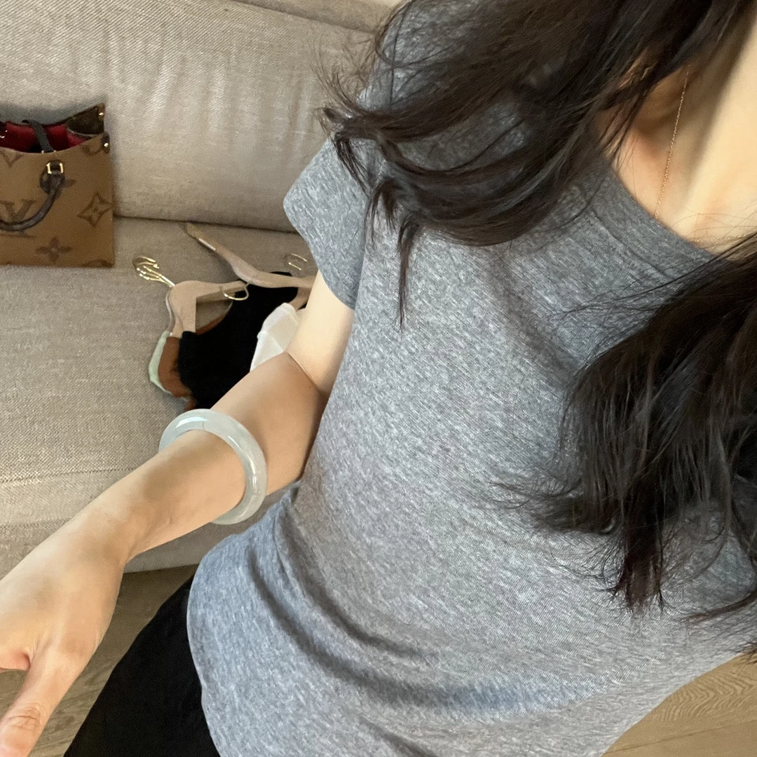 阿黎精选-------天丝简约圆领T恤