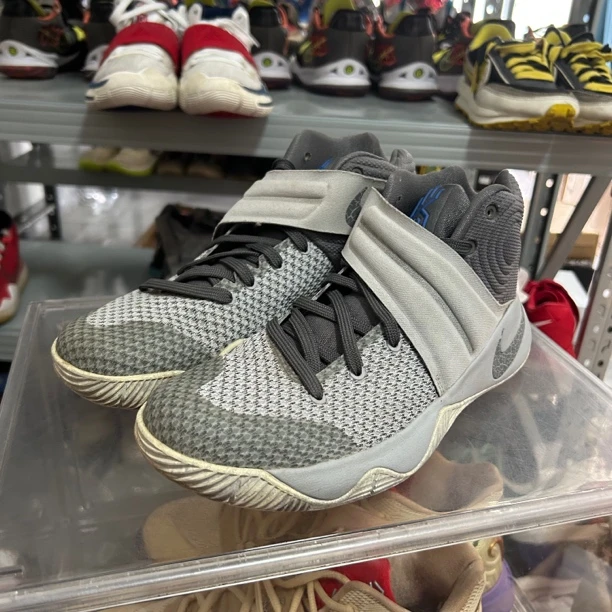 41码/耐克欧文2篮球鞋/正品中古球鞋/95新无盒