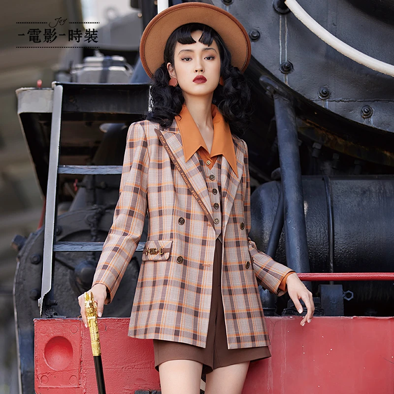 一电影一时装春季复古格纹气质长袖西装外套女通勤 FCBG136609