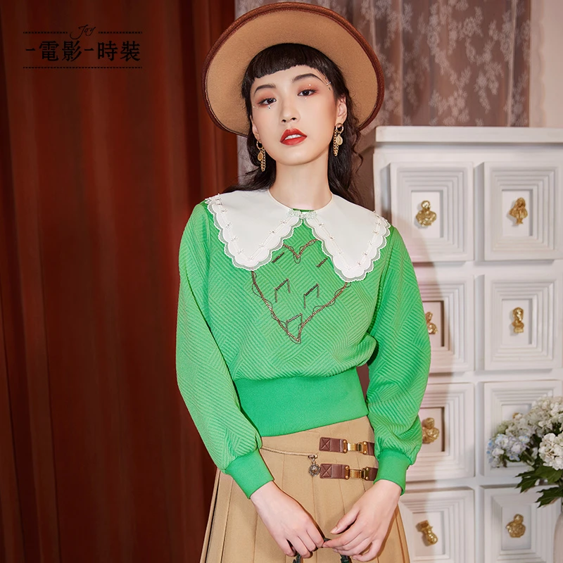 电影时装爱心绕绳大翻领绿色百搭减龄卫衣针织衫女款FCHT141621