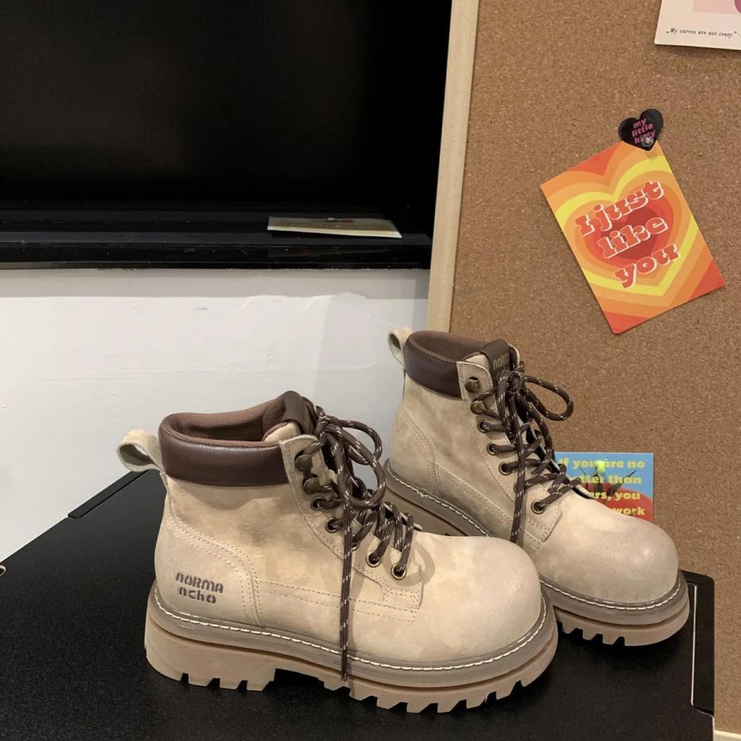 秋冬新款马丁靴女拼色系带防滑复古户外工装大黄短靴363-9