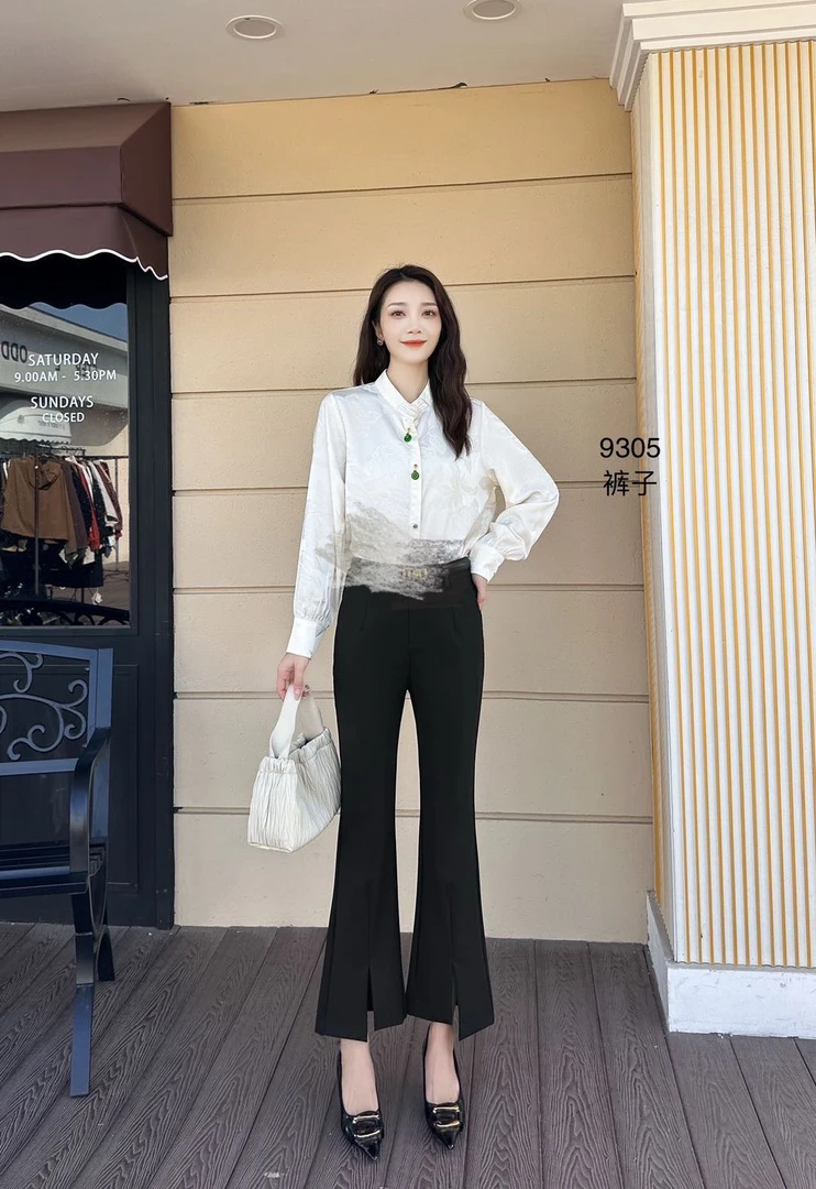 9305新款休闲微喇裤