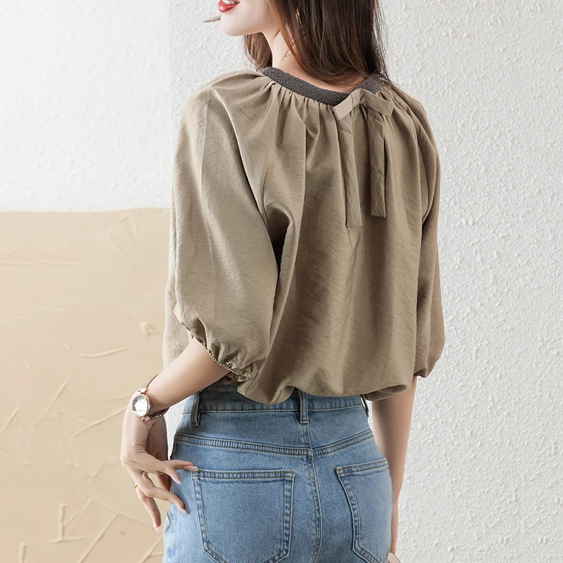 TOUCH MISS2025秋季设计感短袖衬衫上衣女纯色圆领钉珠小众衬衣潮