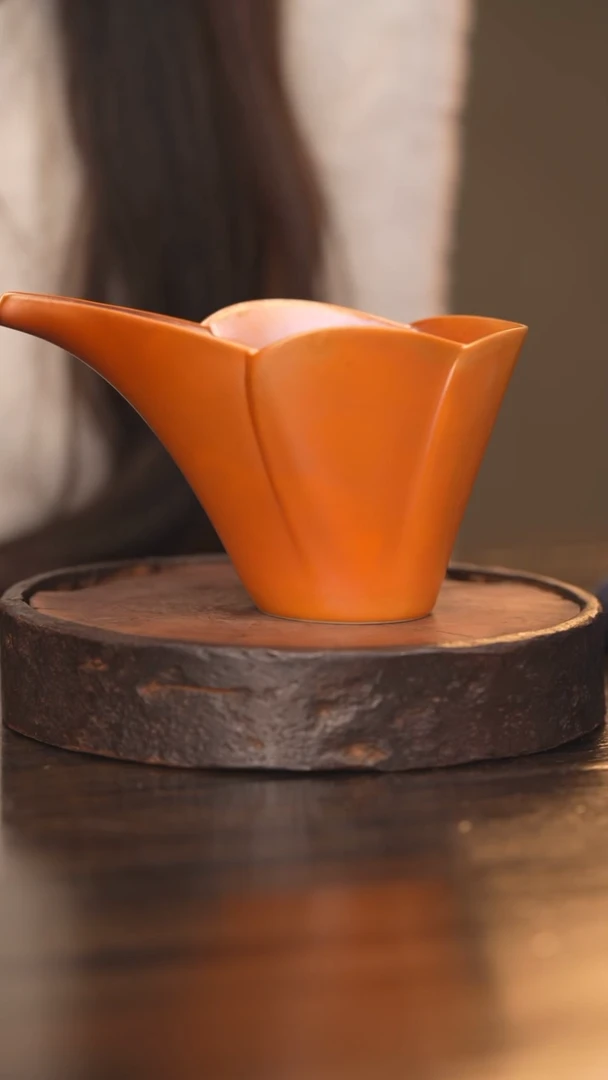 【闪购商品】瓷杯84微微瑕浮力价随缘发~介意勿拍