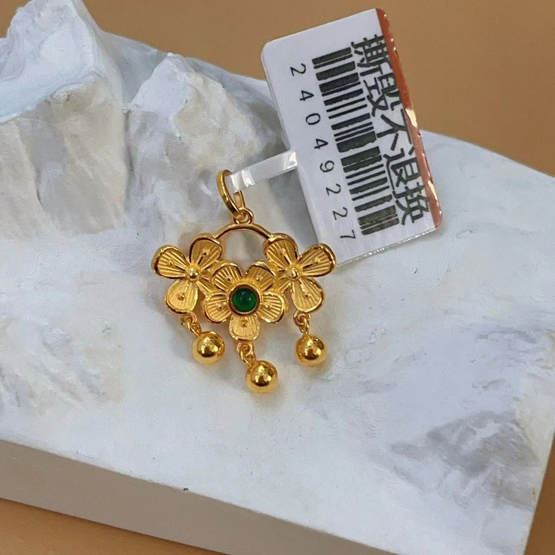 黄金 足金999 5G工艺 花朵吊坠 黄金吊坠  重3.19克