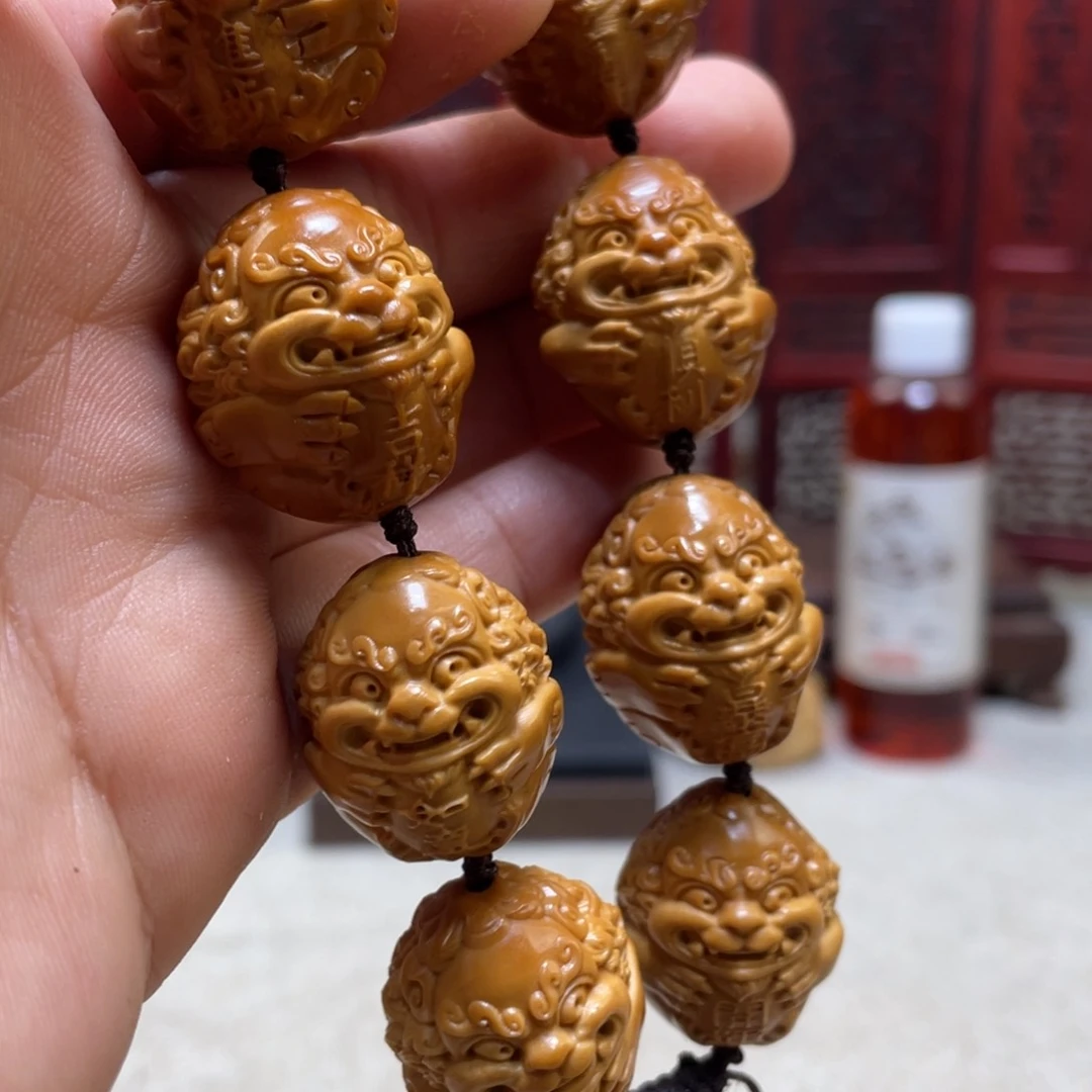 橄榄核吊坠The first thing