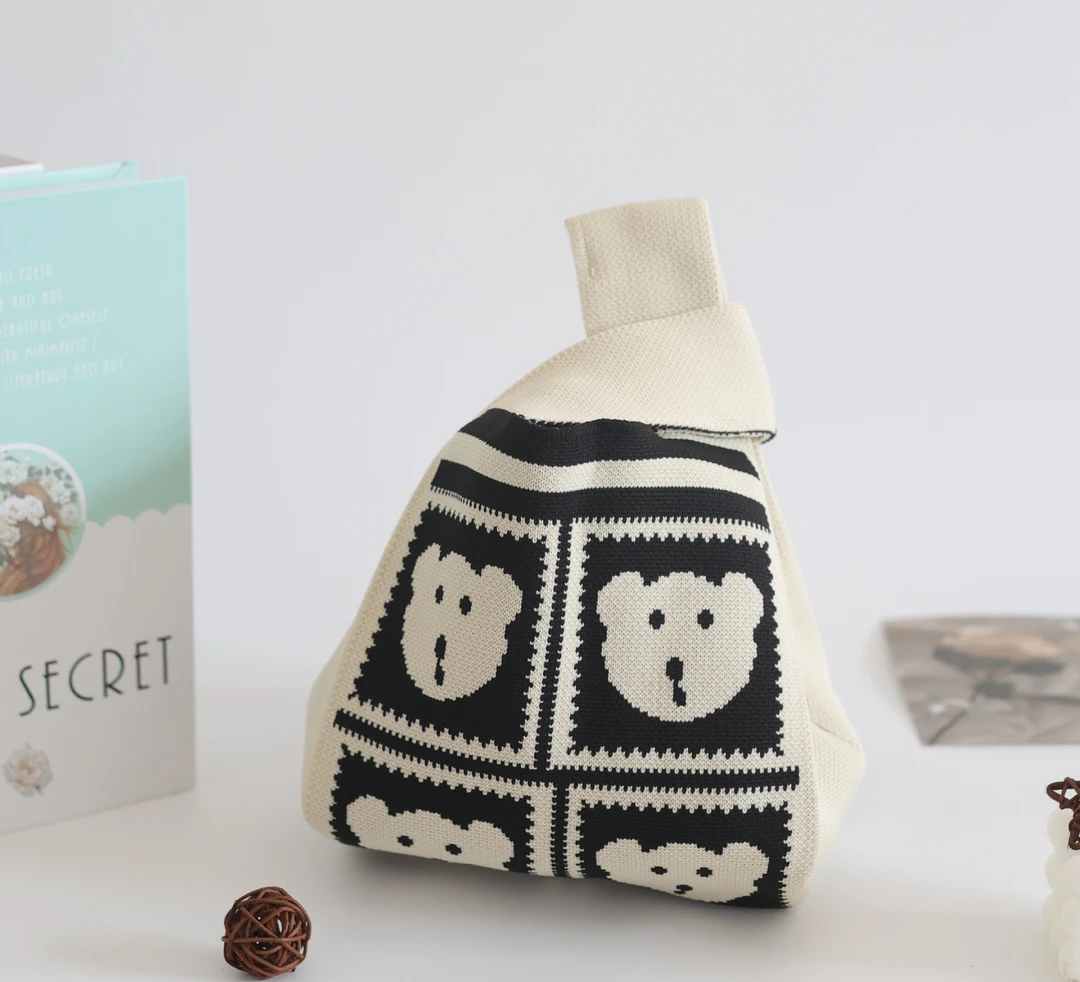 小熊针织手提包包