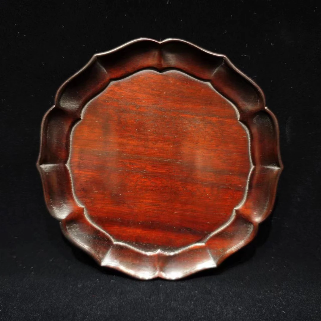 精品木雕做工精美品相不一