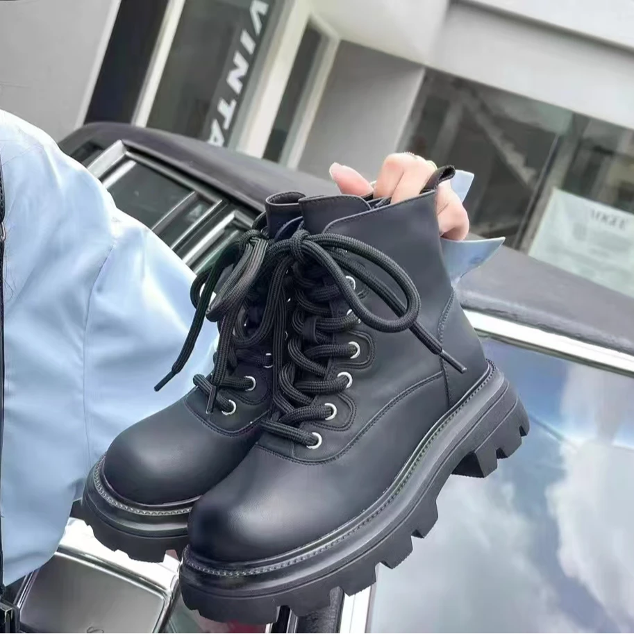 522  马丁靴女新款厚底秋季英伦风单靴时尚百搭网红爆款短靴