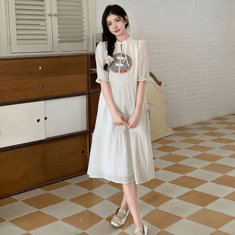 孕妇装2024夏季新中式时尚宫廷风甜美复古宽松显瘦辣妈刺绣连衣裙