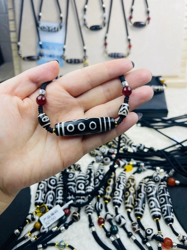 天然玛瑙七眼饰品吊坠时尚扁珠无镶嵌