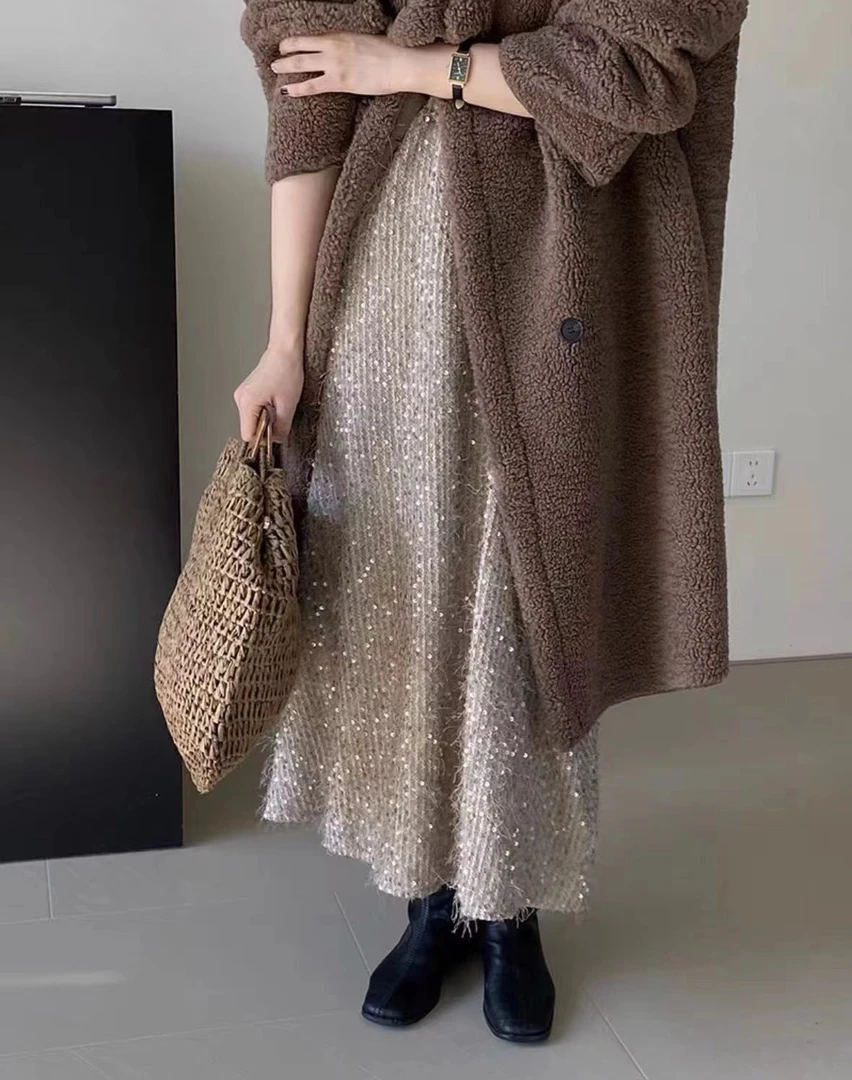 法式重工哑光亮片显瘦a版半身裙女高级感秋冬百搭高腰显瘦长裙子