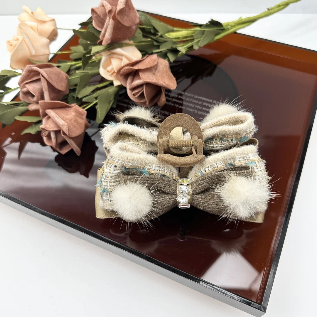 DH-303美拉德系列设计师款毛毛格纹大抓夹G