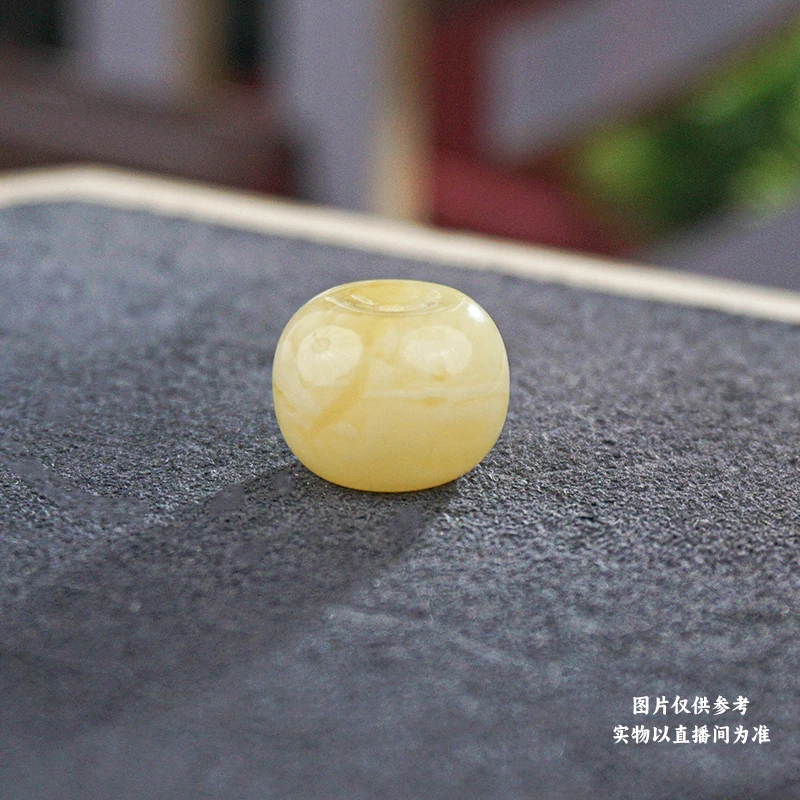14mm+蜜蜡墩子搭配款配饰盘玩多样性发货其中一颗天然原矿无优化