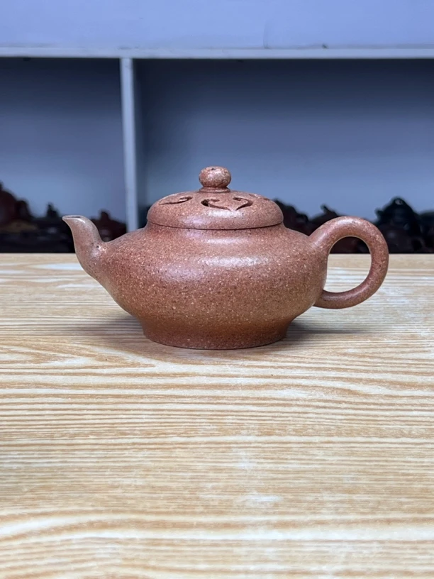 宜兴紫砂壶共生矿如意