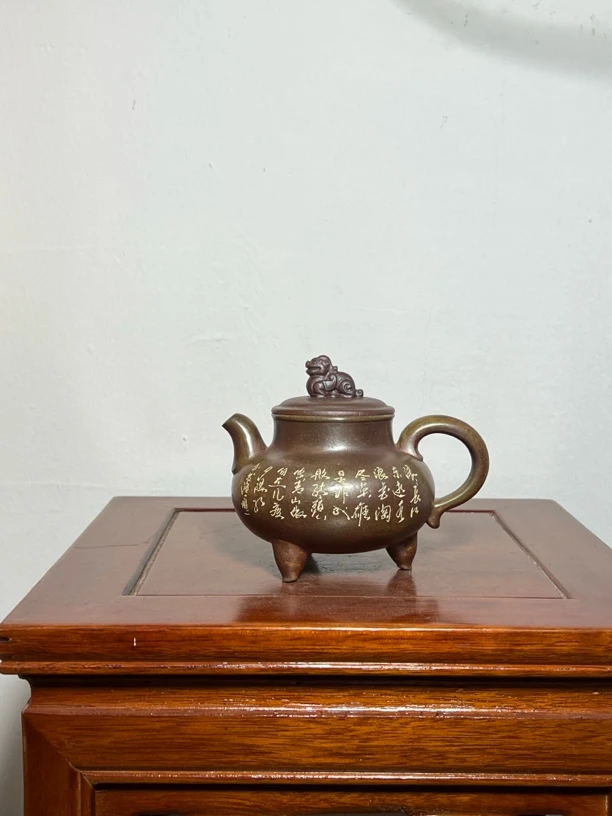 宜兴紫砂壶紫泥柴烧三足狮钮