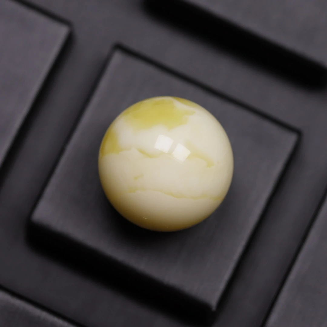 天然原矿俄料浓蜡蜜蜡配饰白蜡圆珠19.3mm
