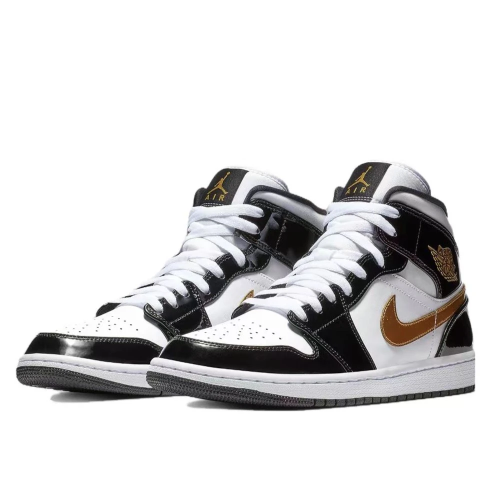 Nike/耐克AIR JORDAN 1男子中帮复古黑金潮流板鞋852542-007