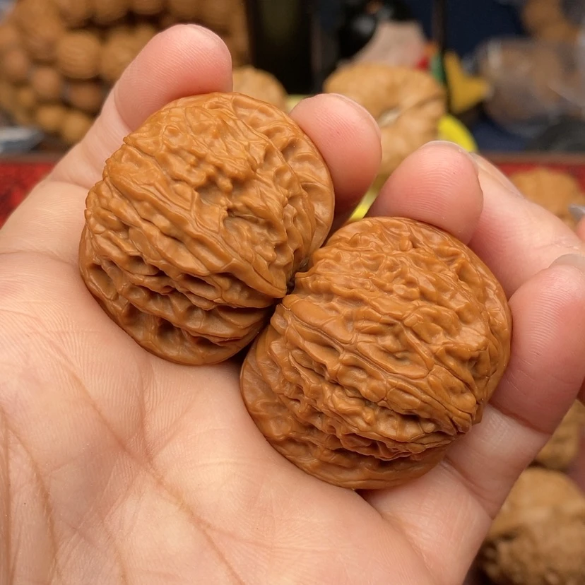 【闪购商品】文玩核桃把件38毕业红皮球磨