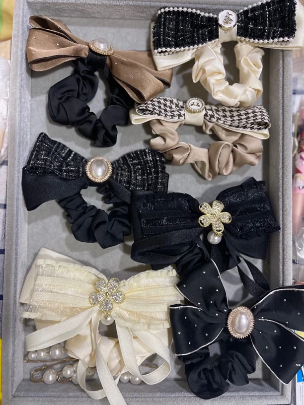 小香风发夹气质轻奢