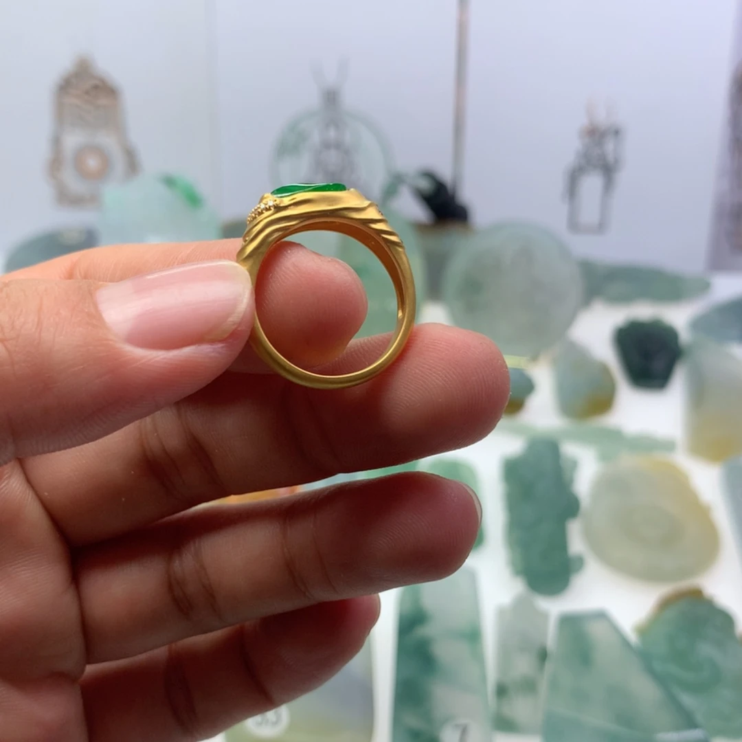 【闪购商品】定制翡翠未镶嵌可*