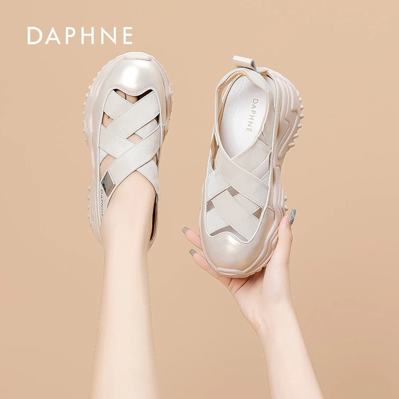 达芙妮品牌女鞋时尚舒适时尚休闲百搭夏季透气镂空厚底时装凉鞋