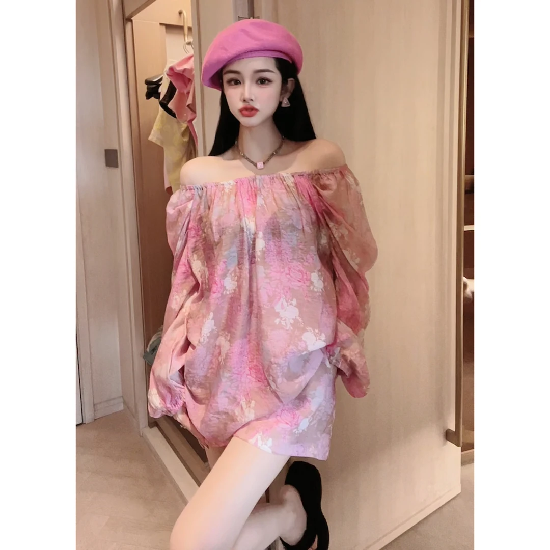 LIN小白【茶歇法式】度假风女神碎花长袖一字肩上衣➕碎花短裤093