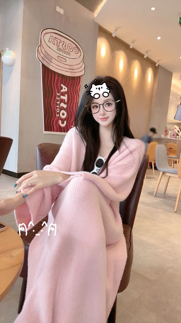 LIN小白 软妹粉｜定制圆领毛衣长裙温柔软糯毛绒连衣裙50080