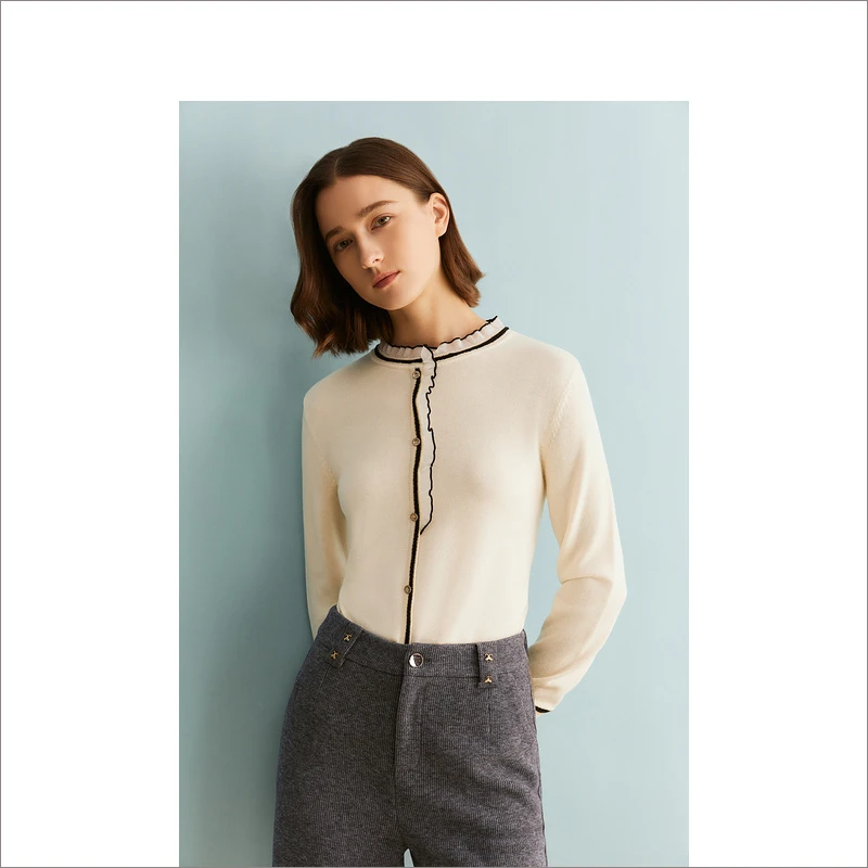 音儿 新款商场同款女装百搭简约保暖圆领秋冬毛针织衫8C63506126