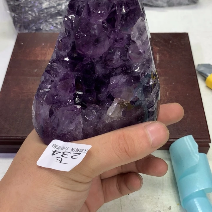 紫晶大型摆件(非配饰)未镶嵌