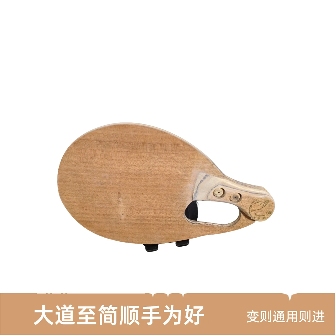 陈德荣掌拍七层纯木乒乓底板，攻防兼备随心所欲，告别痛点技不一般