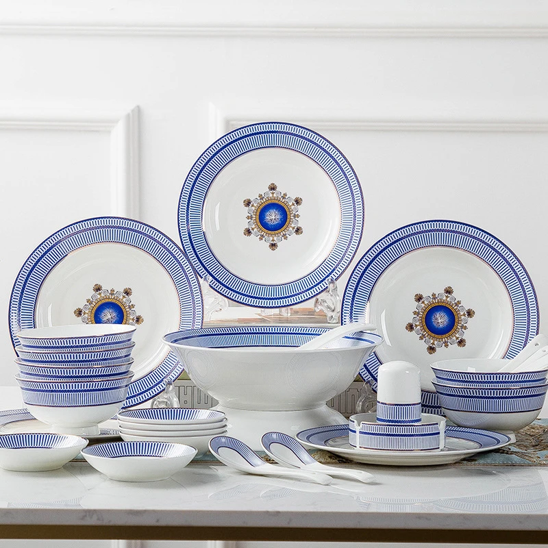 欧式碗盘碟子组合全套餐具景德镇陶瓷碗碟套装家用轻奢大气送礼乔