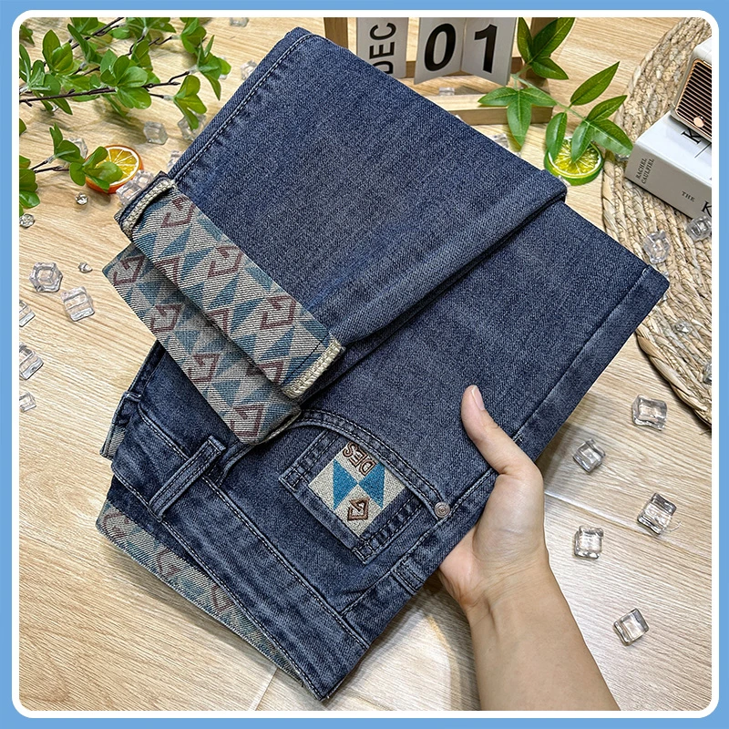 博眷 牛仔裤男士夏季薄款百搭刺绣男装2024新款弹力修身直筒长裤