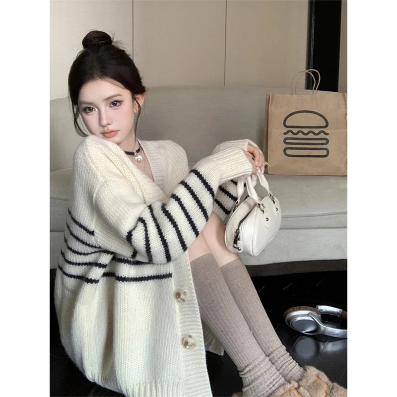 学院风2024年宽松慵懒风毛衣女秋季软糯针织开衫条纹上衣外套1588