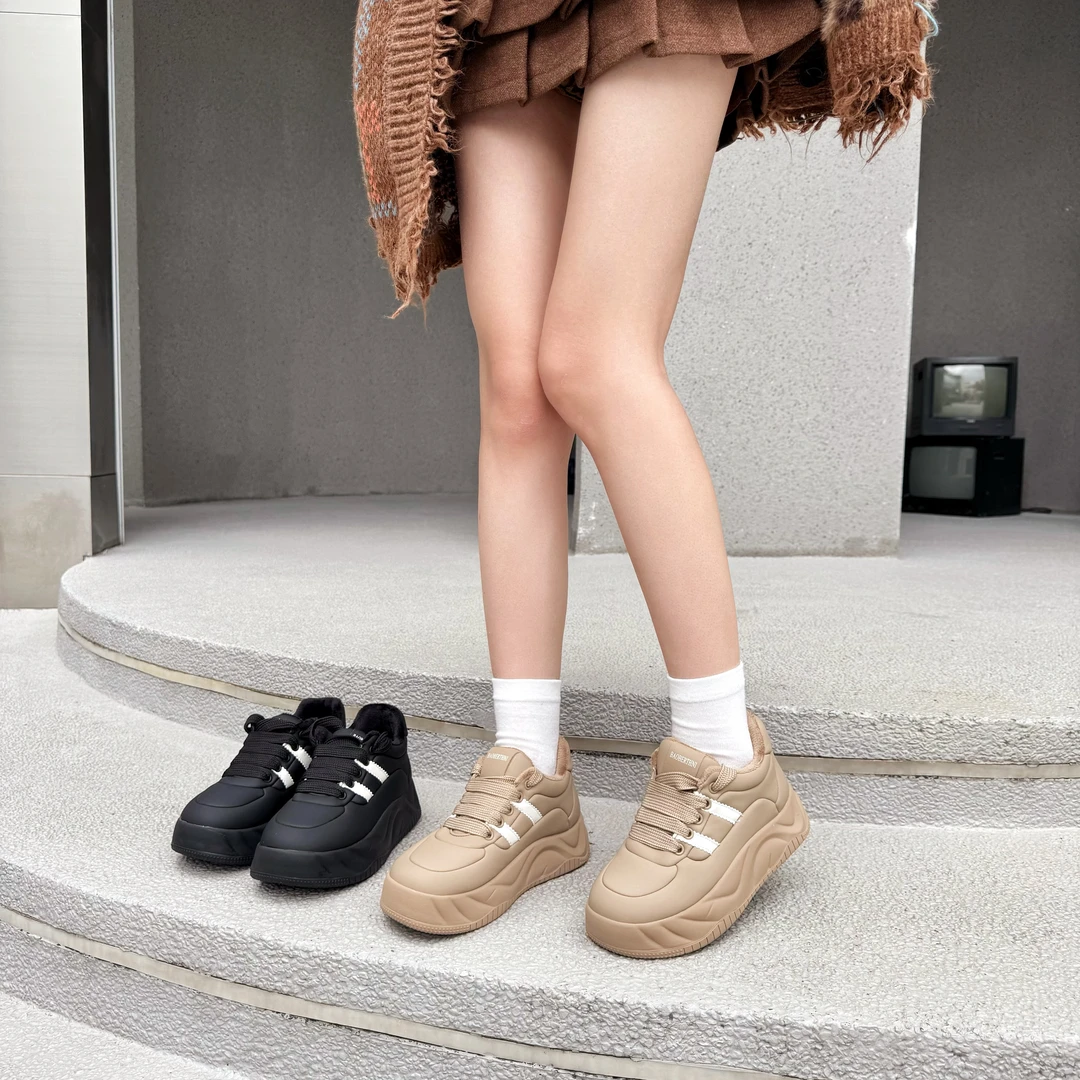 时尚百搭休闲板鞋厚底面包鞋潮流舒适女士ins风小白鞋3317//ZBX