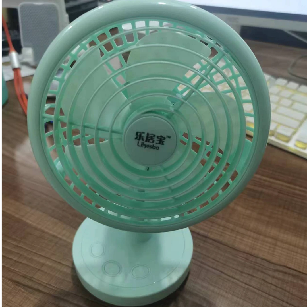 迷你桌面小风扇款式不挑摇头